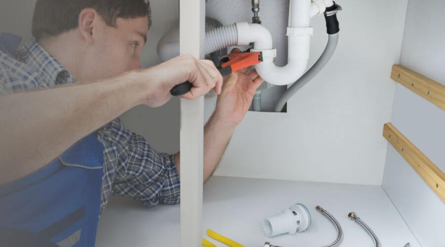 Local annual plumbing maintenance in Palmyra, IL